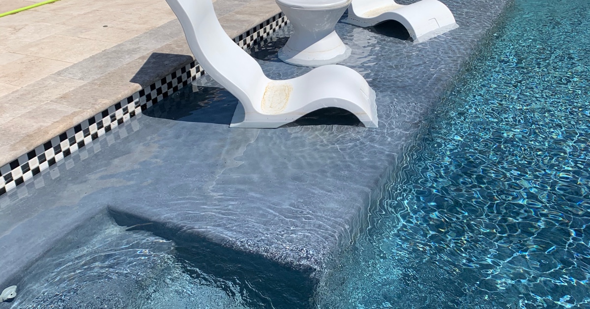 Pool Tiles – Top Reasons to Replace your Pool Tiles